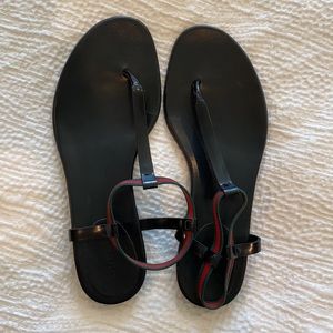 Gucci Flats. Great for summer!